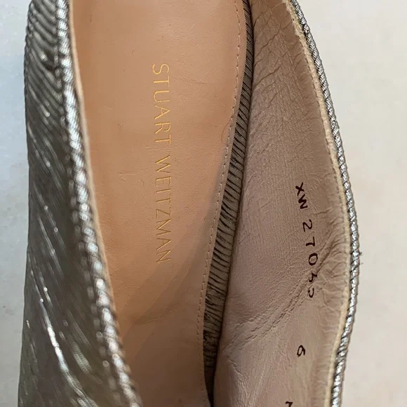 Stuart Weitzman size 6 silver mules with kitten heel. - Picture 6 of 7